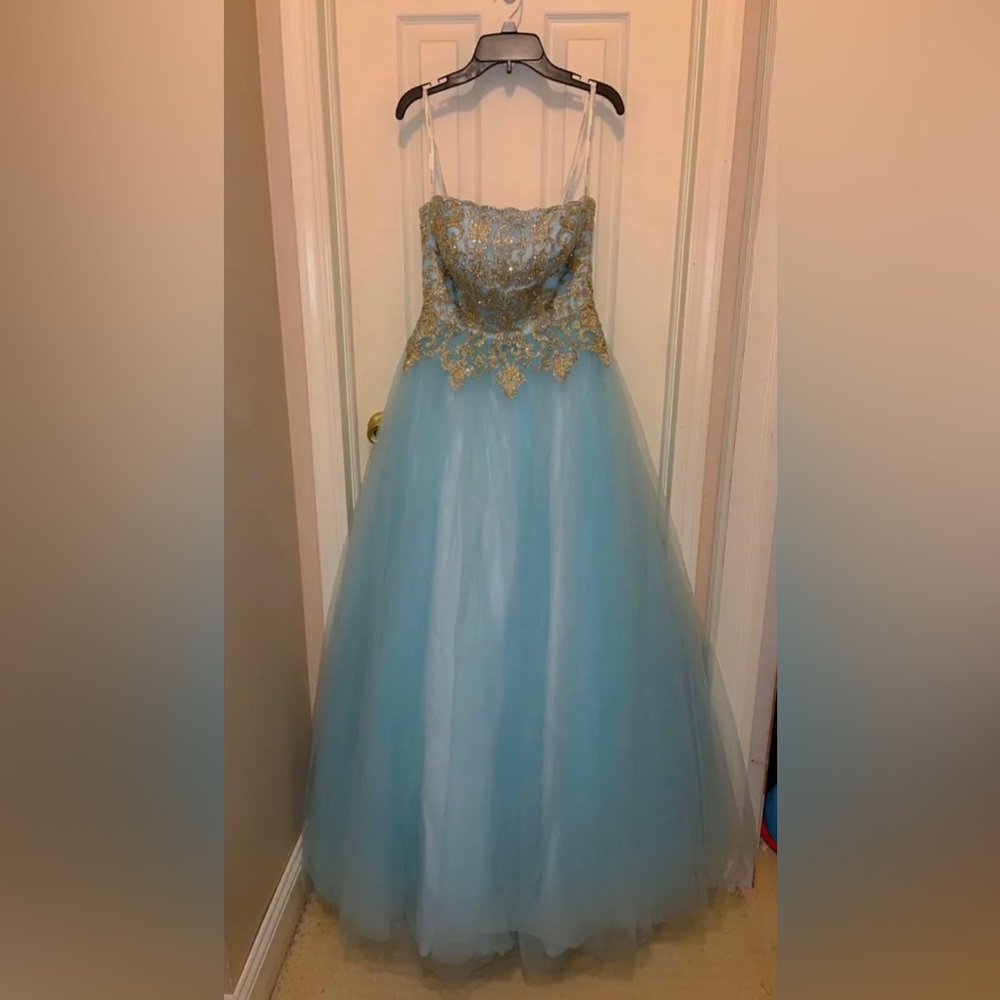 🩵GORGEOUS NWOT SIZE 2 JOVANI AQUA BALL GOWN DRESS PROM QUINCEAÑERA🩵